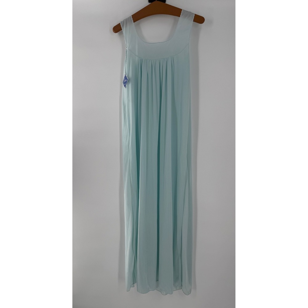 Contessa Vintage Light Blue Lace Yoke Full Length Nylon Nightgown Medium NWT